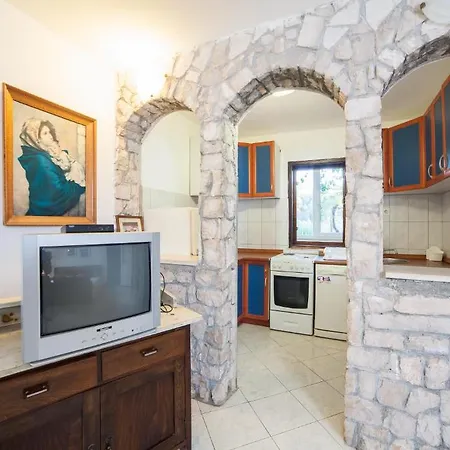 Apartment Dalmatinska Kuca *