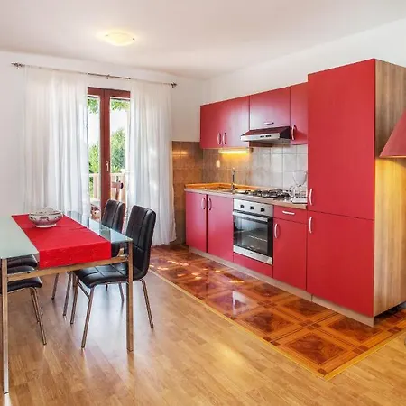 Apartment Dalmatinska Kuca