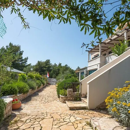 Dalmatinska Kuca Apartment Milna (Brac)
