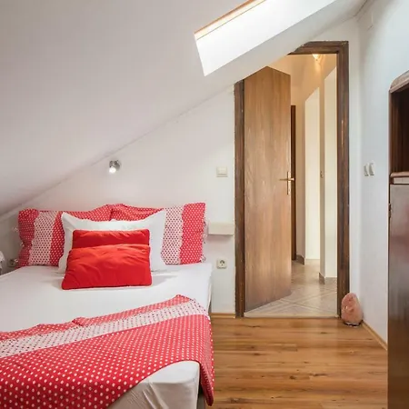 Dalmatinska Kuca Appartement