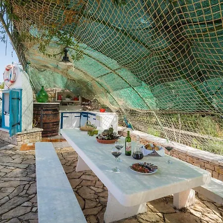 Dalmatinska Kuca Apartment Milna (Brac)